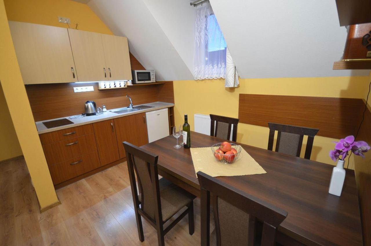 Apartmany Best I. Bešeňová Εξωτερικό φωτογραφία