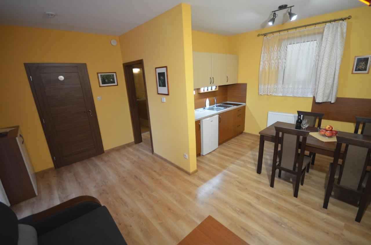 Apartmany Best I. Bešeňová Εξωτερικό φωτογραφία